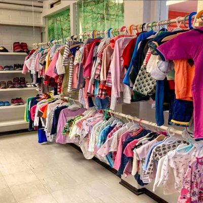 Kuvassa on kierrätystuotteita